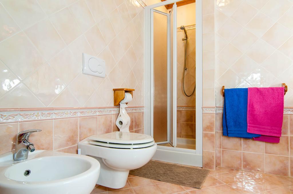 B&B Caldaraコルティーナ・ダンペッツォ 部屋 写真